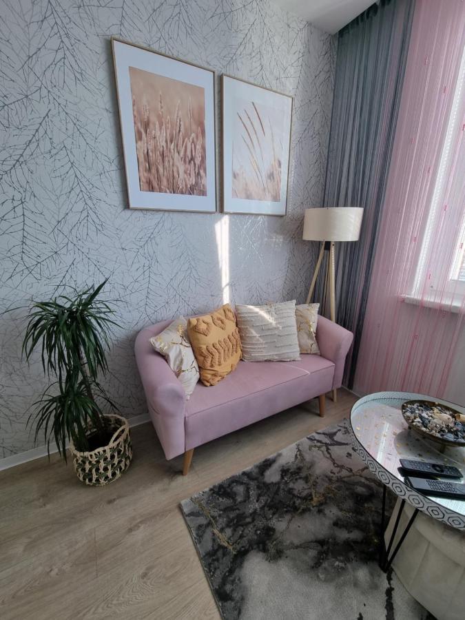 Alpha Apartman Malacky Esterno foto